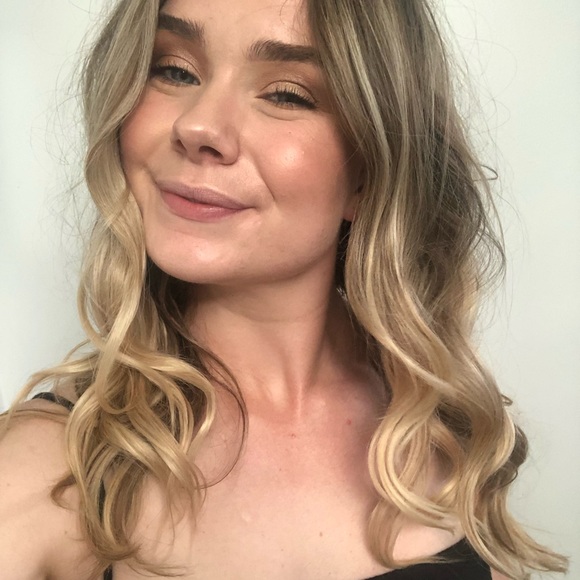 Meet your Posher, Francesca - Picture 1 of 1